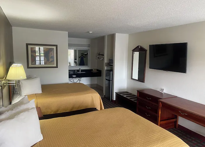 Loyalty Inn Hawkinsville